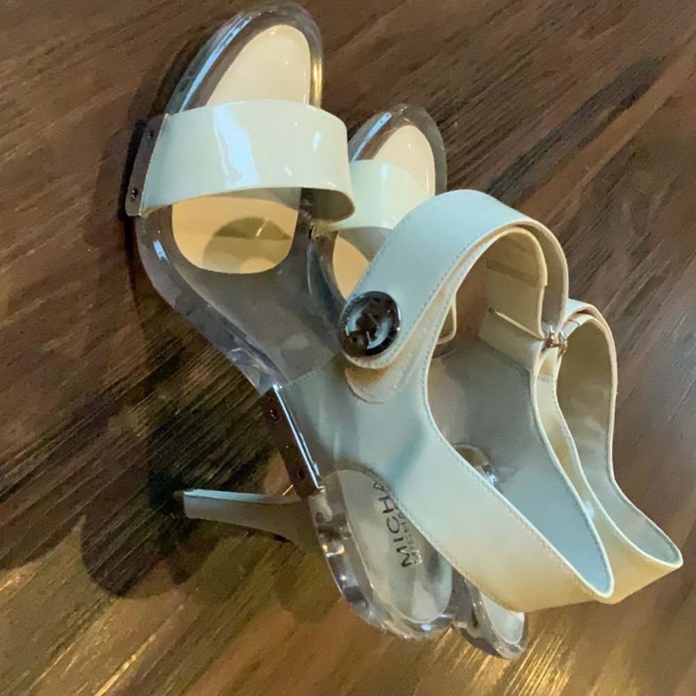 Women Michael Kors Shoes